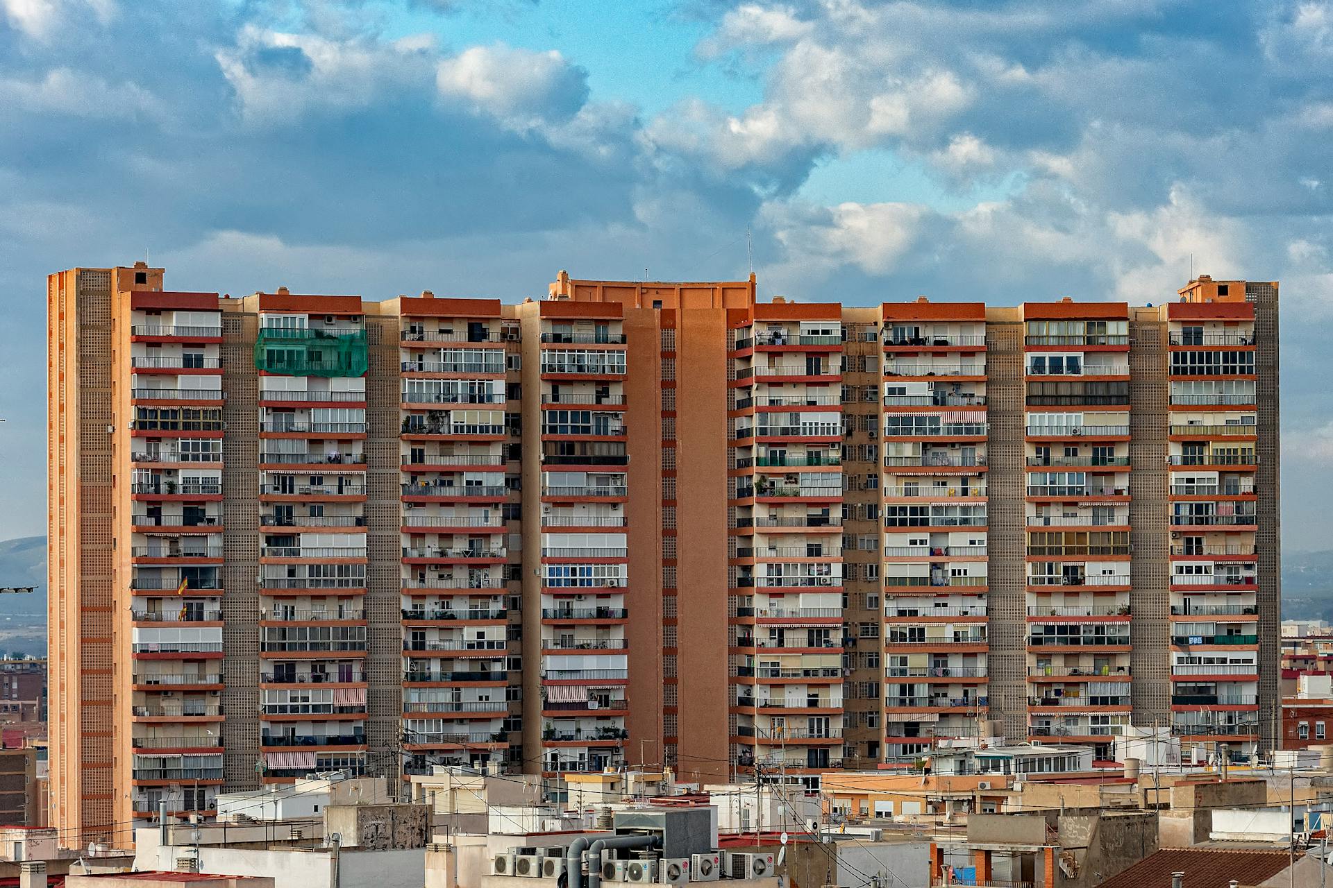 La Generalitat convoca 490.000 euros en ayudas para realizar el Informe de Evaluación del Edificio