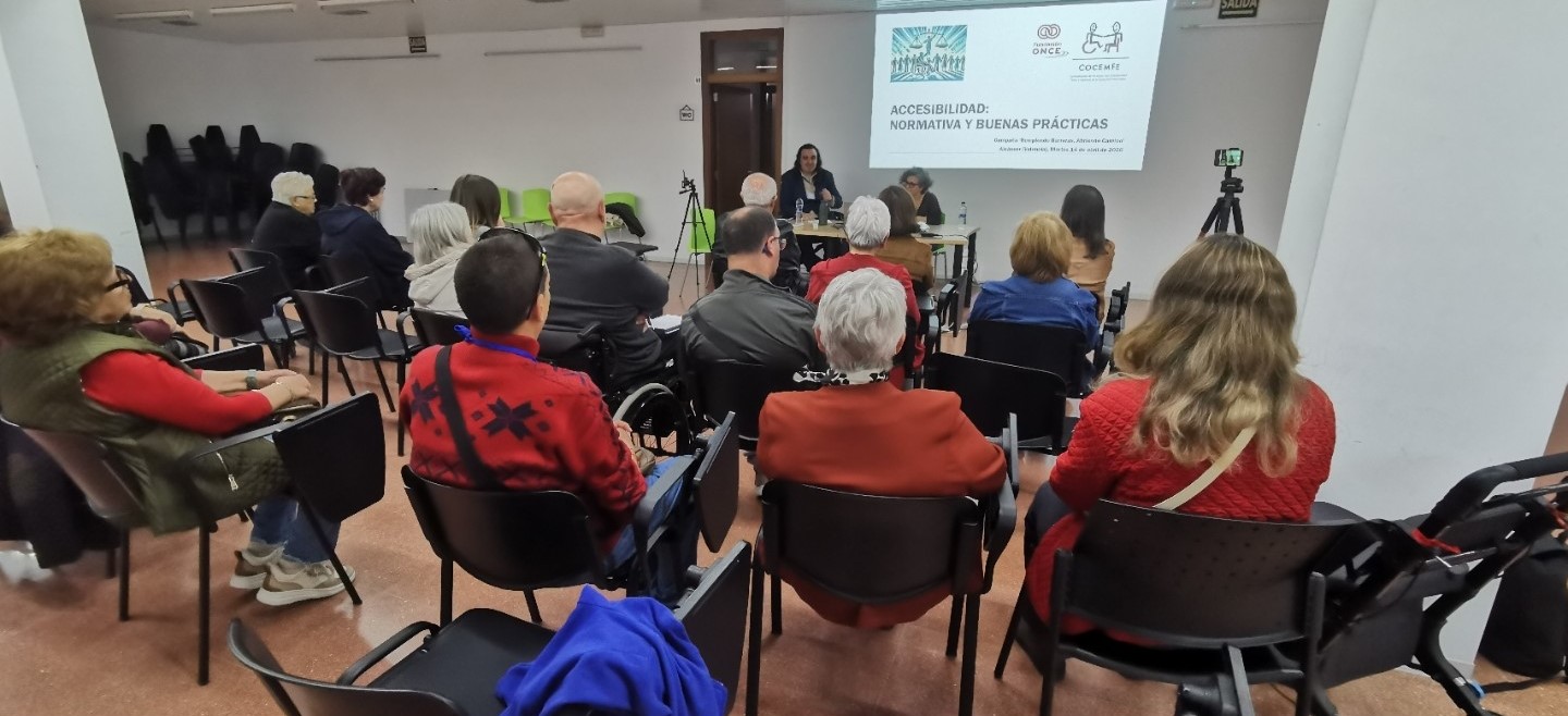 COCEMFE CV aborda en Alcàsser la importancia de la cadena de accesibilidad para garantizar la movilidad en las ciudades
